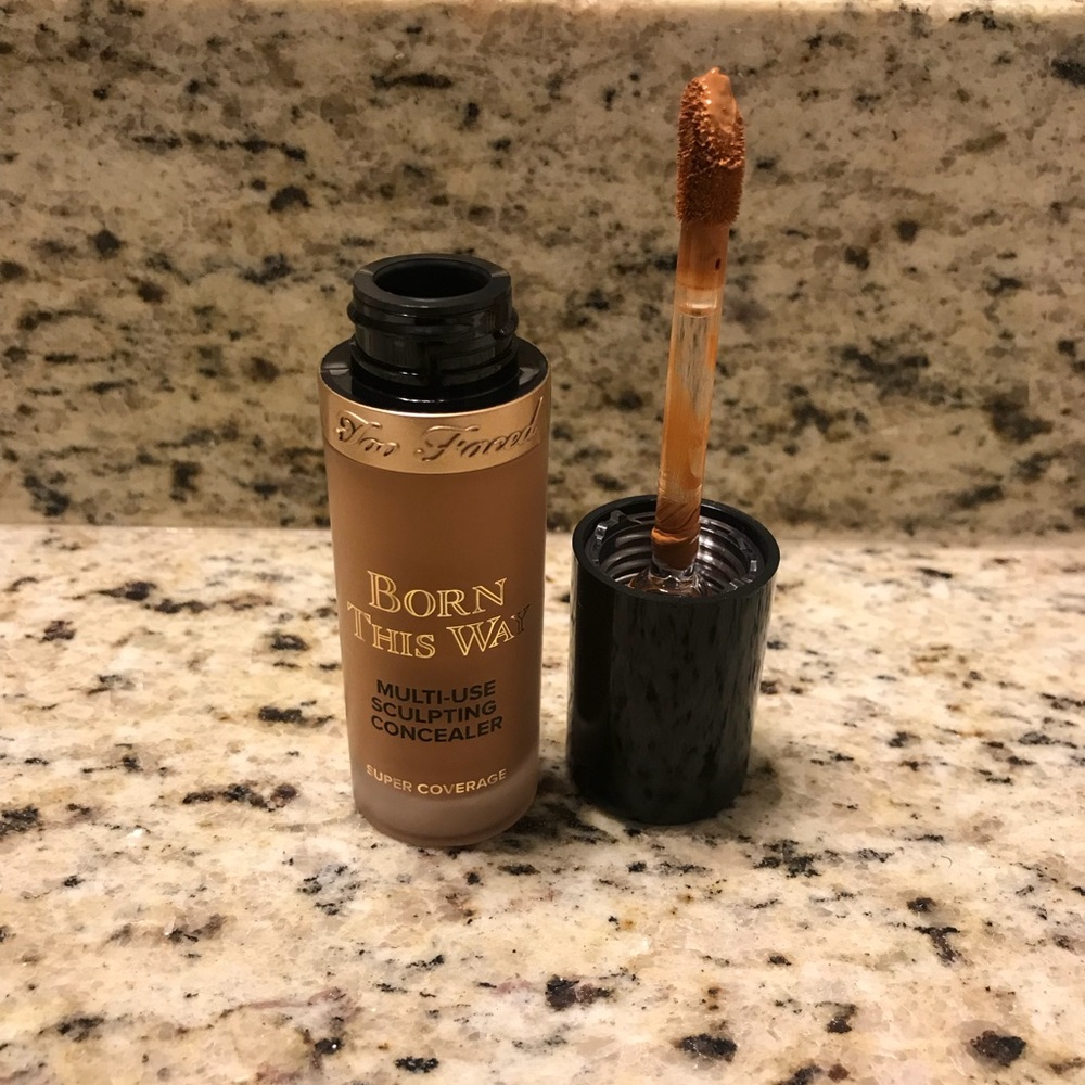 New‼️Too Faced Born This Way Multi-Use Concealer